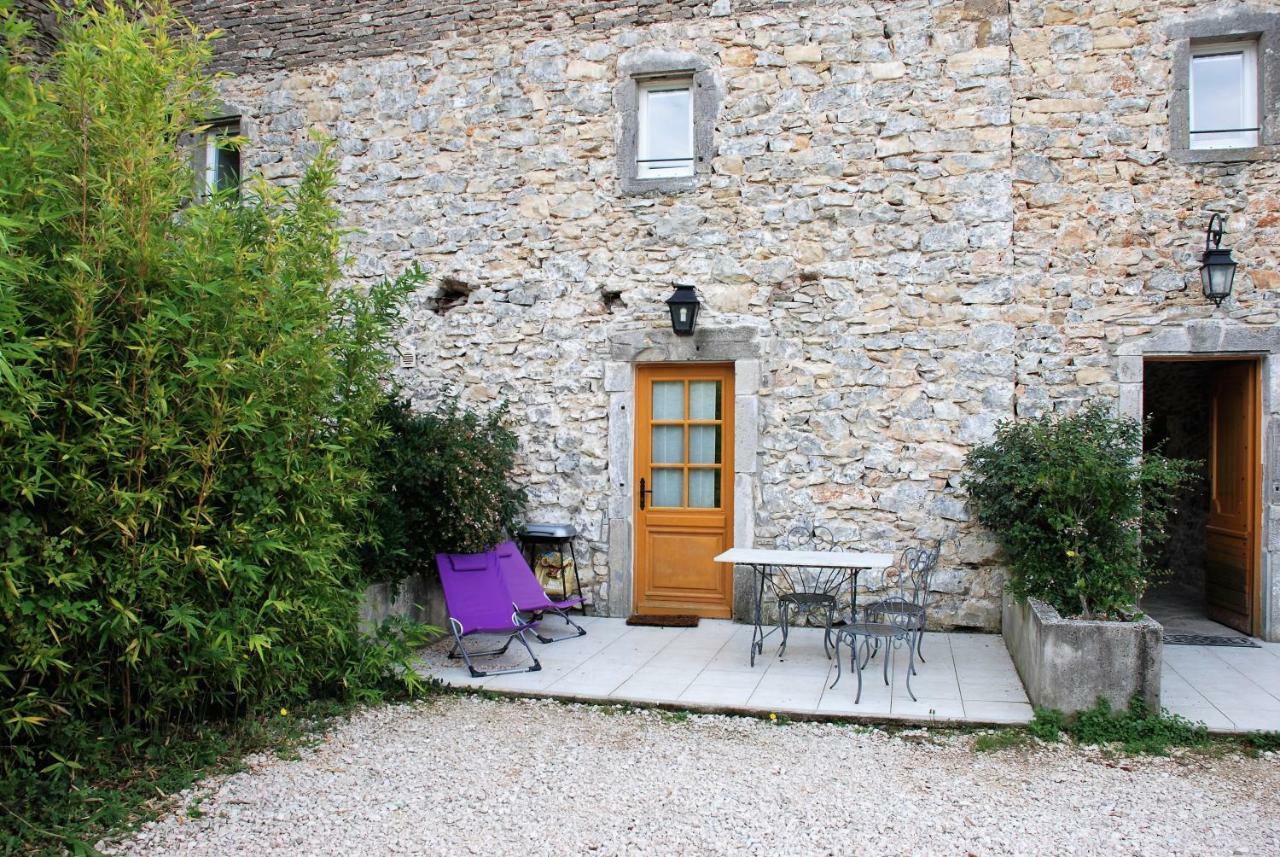 Les Jardins Du Mas Evesque Bed & Breakfast Rousson  Bagian luar foto